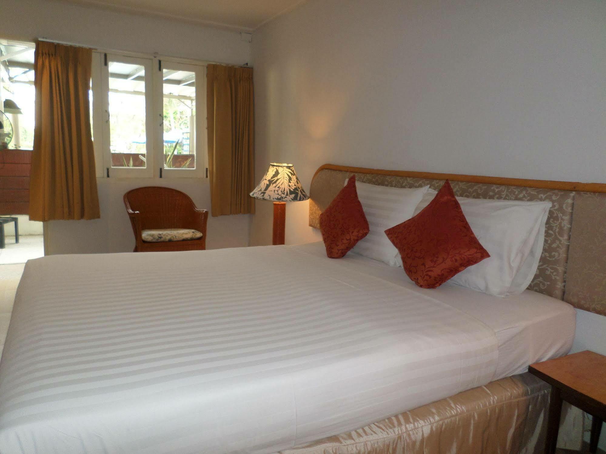 Nautical Inn Pattaya Dış mekan fotoğraf
