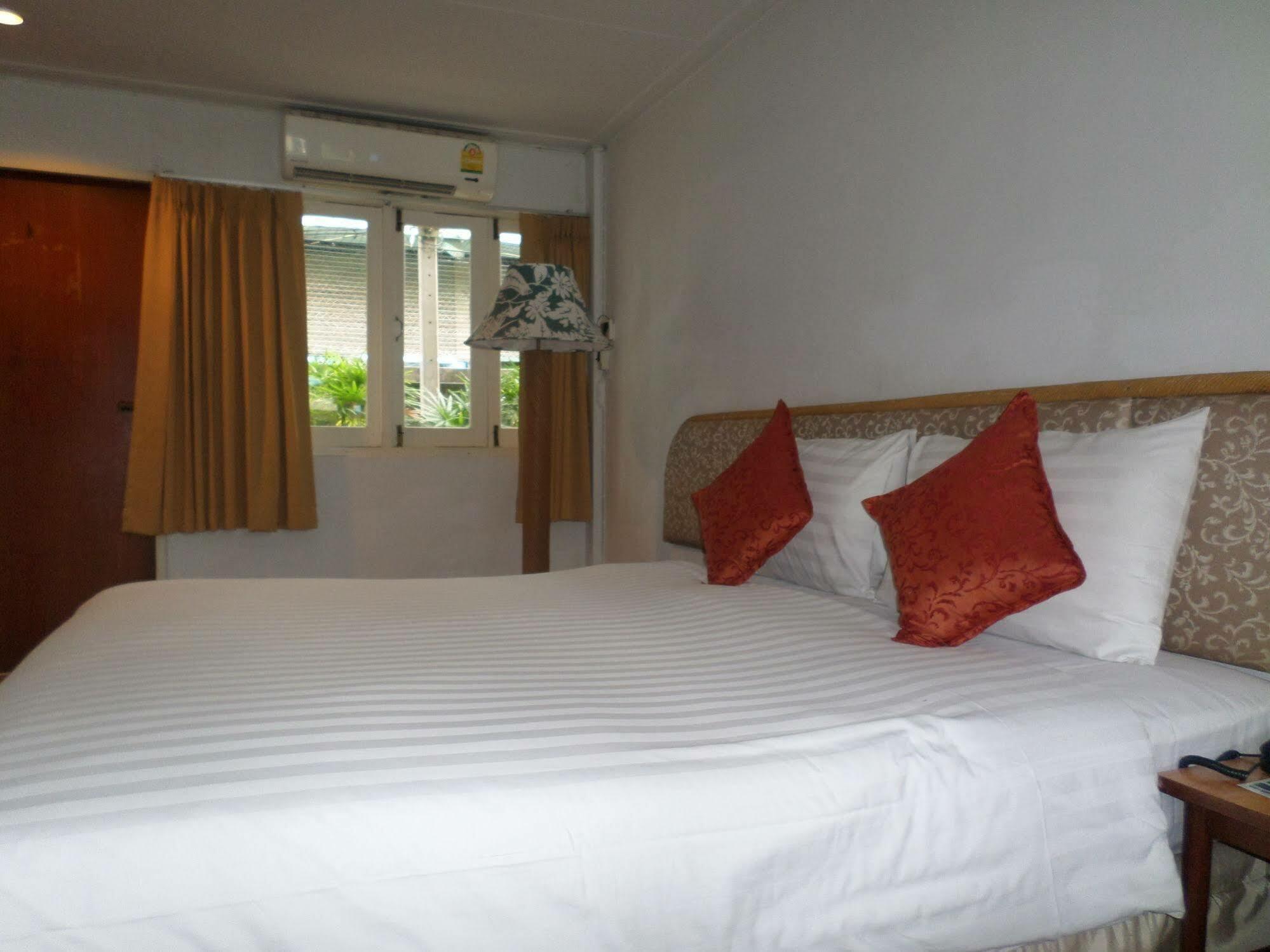 Nautical Inn Pattaya Dış mekan fotoğraf