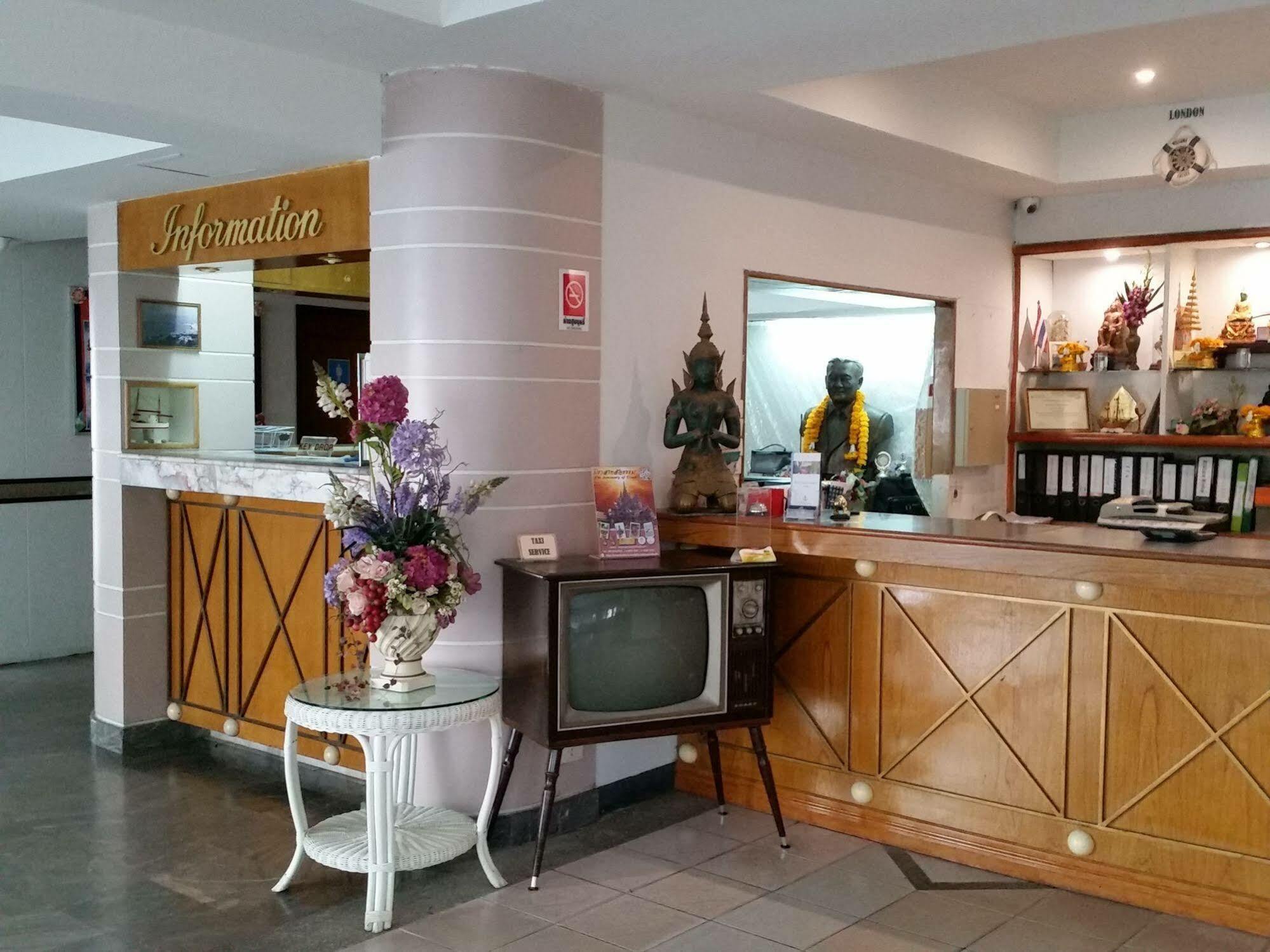 Nautical Inn Pattaya Dış mekan fotoğraf